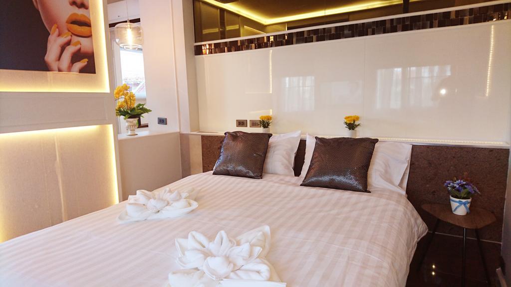 Appartamento Viengping Mansion Chiang Mai Esterno foto