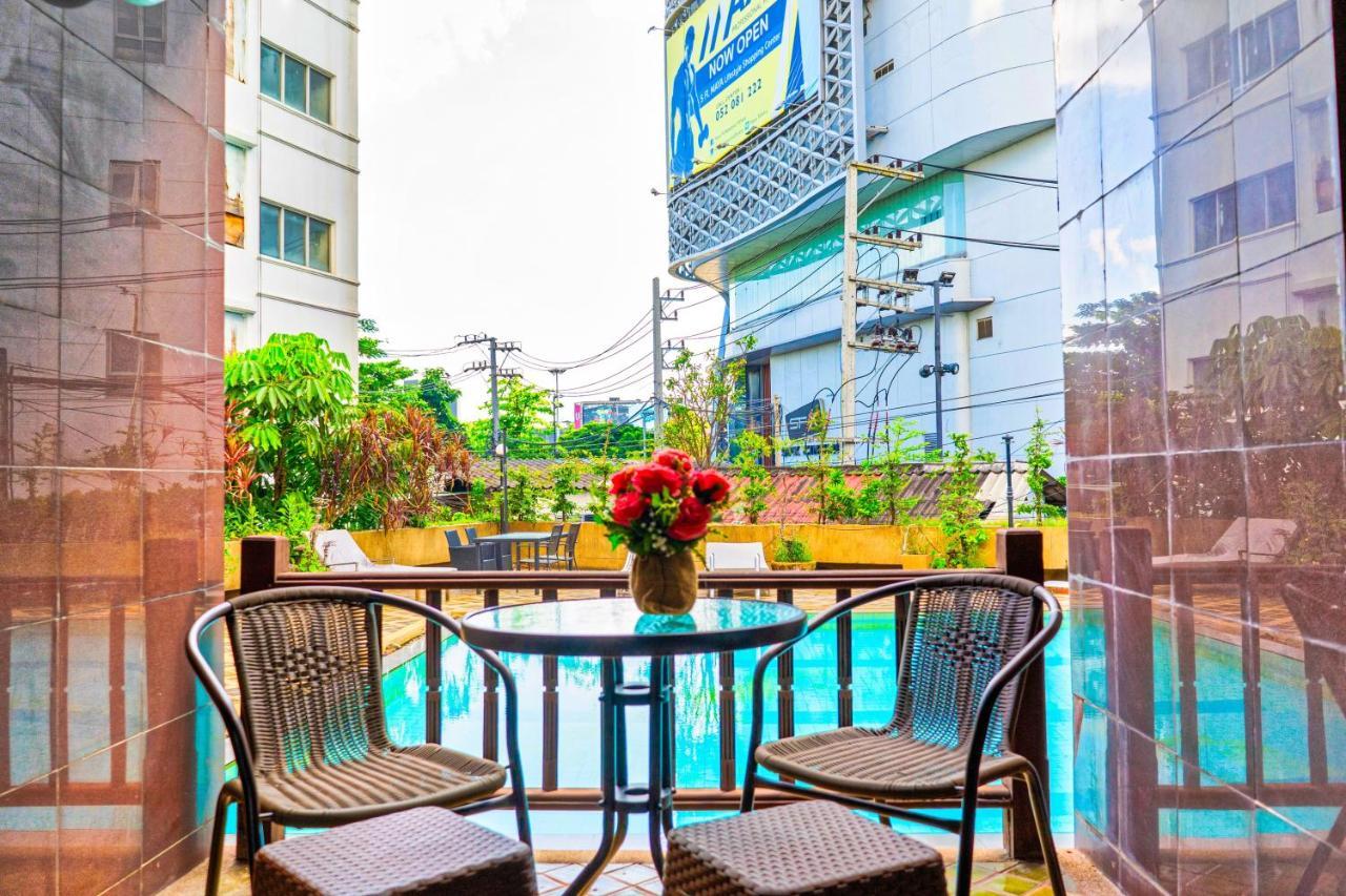 Appartamento Viengping Mansion Chiang Mai Esterno foto